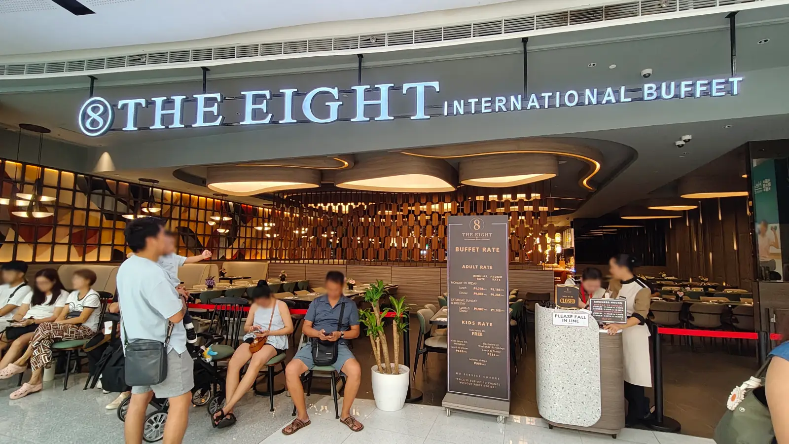 THE EIGHT INTERNATIONAL BUFFET in SM City North EDSA